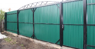 Купить ворота из профнастила Мариинск, цена от 4086 руб.